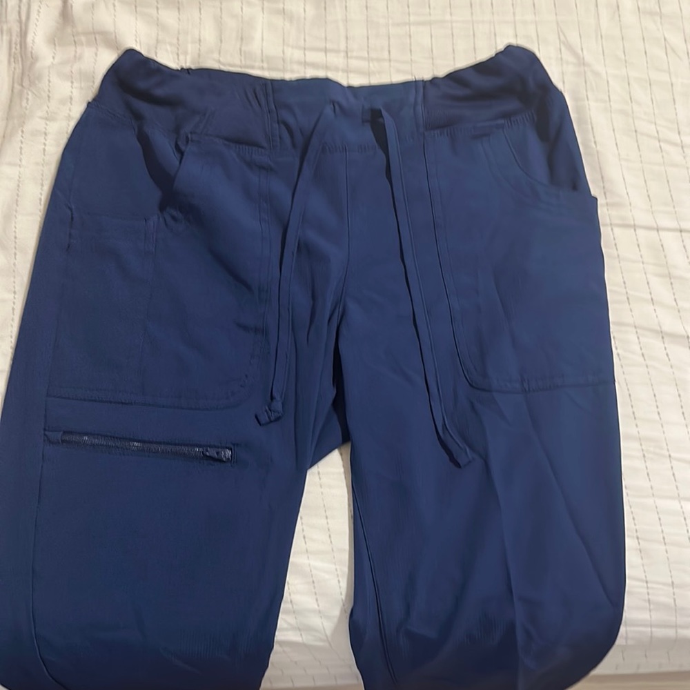 Heart Soul Navy Scrub Set size small